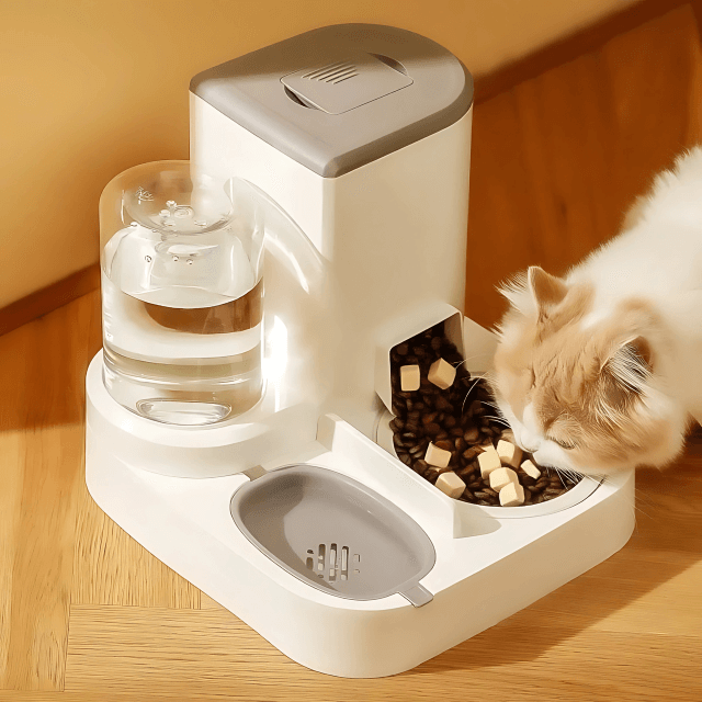 2-in-1 Automatic Feeder and Waterer for Dogs and Cats – No Electricity Required and with Filter | ForPatas 