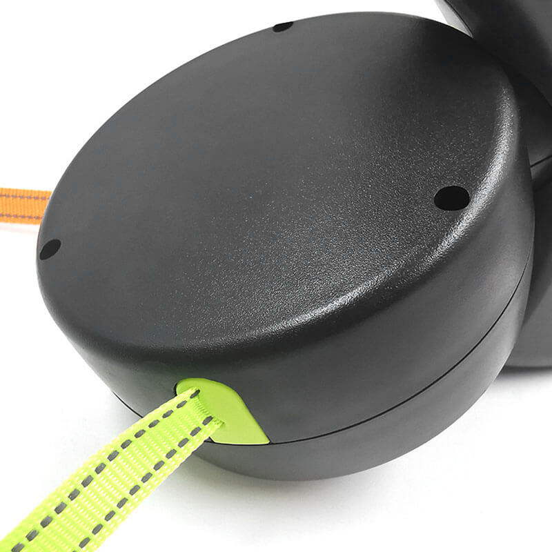 Petzo™ Retractable Double Leash