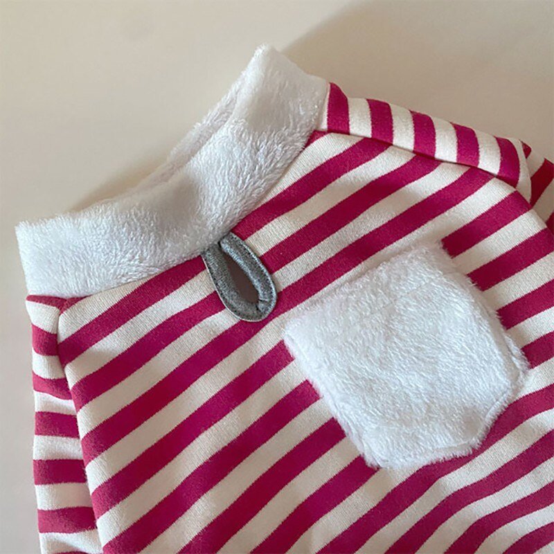 Santa Claus Sweatshirt with Scarf - Petzo™ 